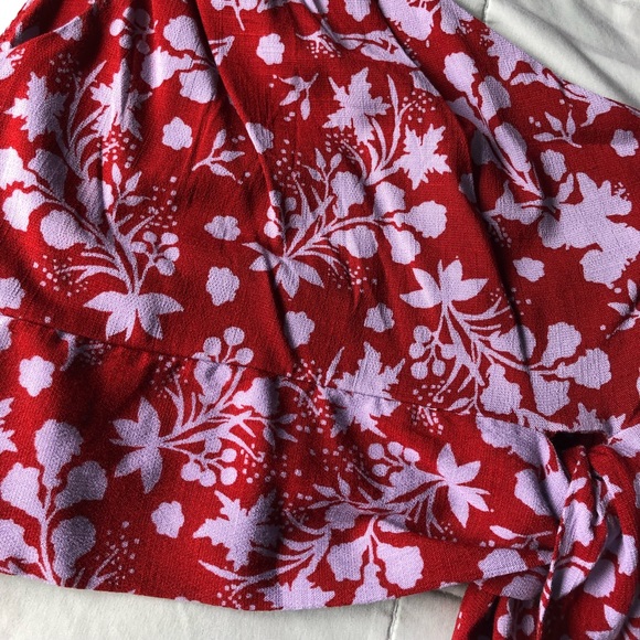 NWOT Carmen Printed Top - Picture 4 of 6